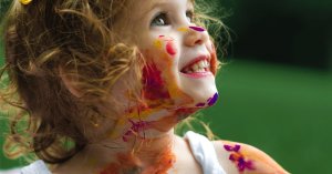 Read more about the article 22 Weird Things Kids Do that We Did But Don’t Understand Now