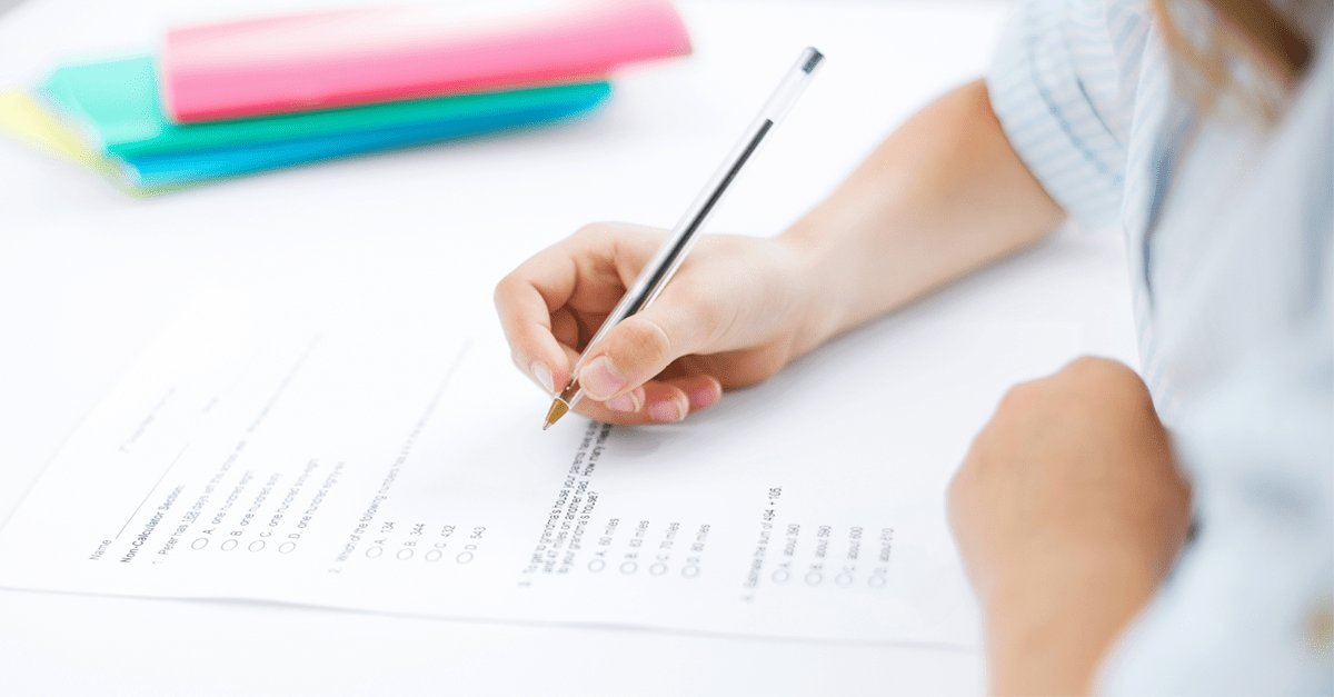 Read more about the article Low Grades: What to Do When Your Child Does Poorly at School